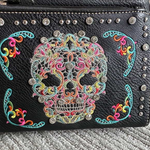 Montana west small purse/concealed weapon bag - Picture 2 of 8